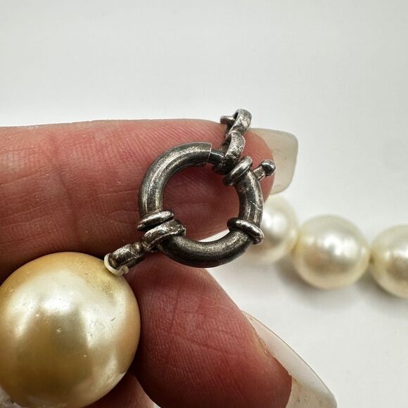 16" Vintage Heavy Ceramic Faux Pearl necklace with sterling silver hardware! - Picture 7 of 13